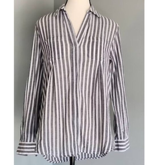 Lord & Taylor Women's Striped button-down Shirt Size US SP - Picture 1 of 8